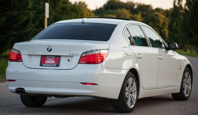 2010 BMW 528XI full