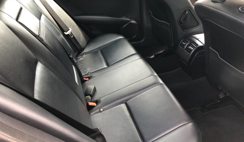 2010 Mercedes-Benz C300 full