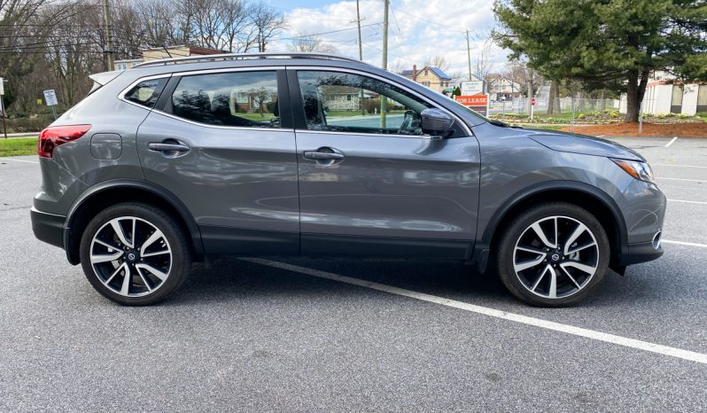 2017 Nissan Rogue Sport SL full