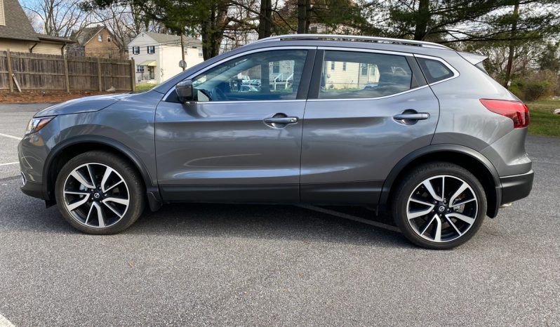 2017 Nissan Rogue Sport SL full