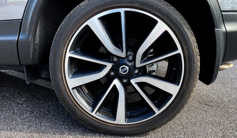 2017 Nissan Rogue Sport SL full