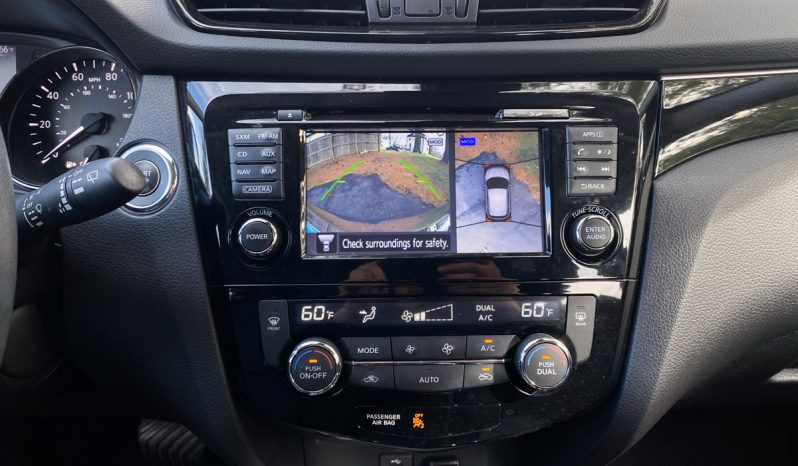 2017 Nissan Rogue Sport SL full