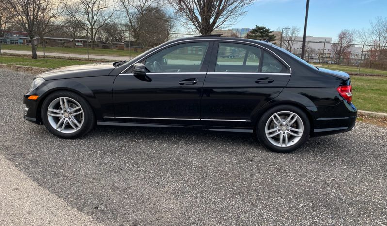 2012 Mercedes-Benz C300 full