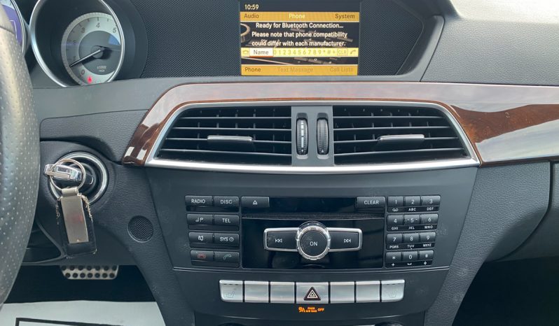 2012 Mercedes-Benz C300 full