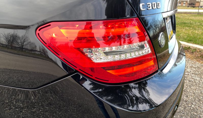 2012 Mercedes-Benz C300 full