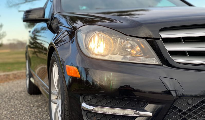 2012 Mercedes-Benz C300 full